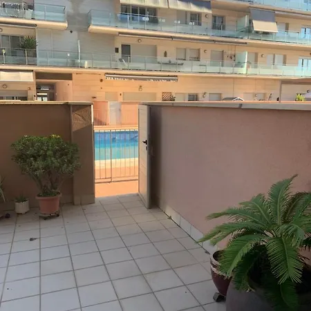 Badalona Beach Apartment Apartment
